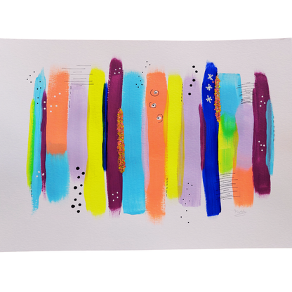 Muurkunst multicolor met gouden chuncky glitters. Pastels met donkere tinten, abstract in A3 formaat.