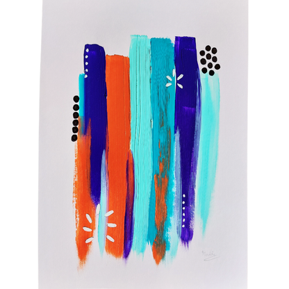 Muurkunst in blauw tinten en koper. Abstract ontwerp in banen geverfd met acrylverf